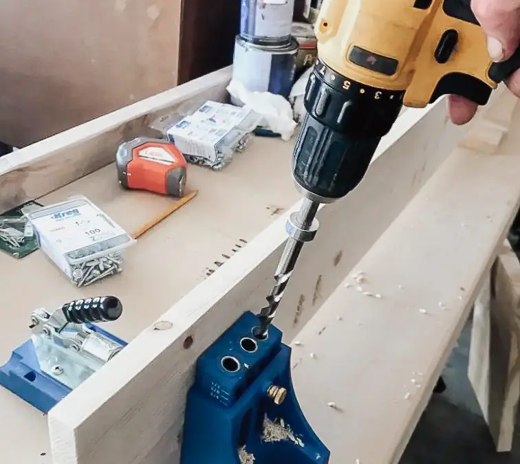 A Beginner’s Guide: How to Use a Kreg Jig for Pocket Holes