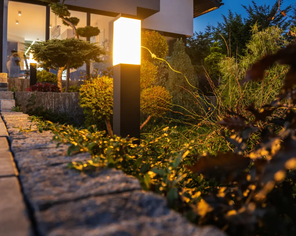 Pathway lighting to a front porch.
